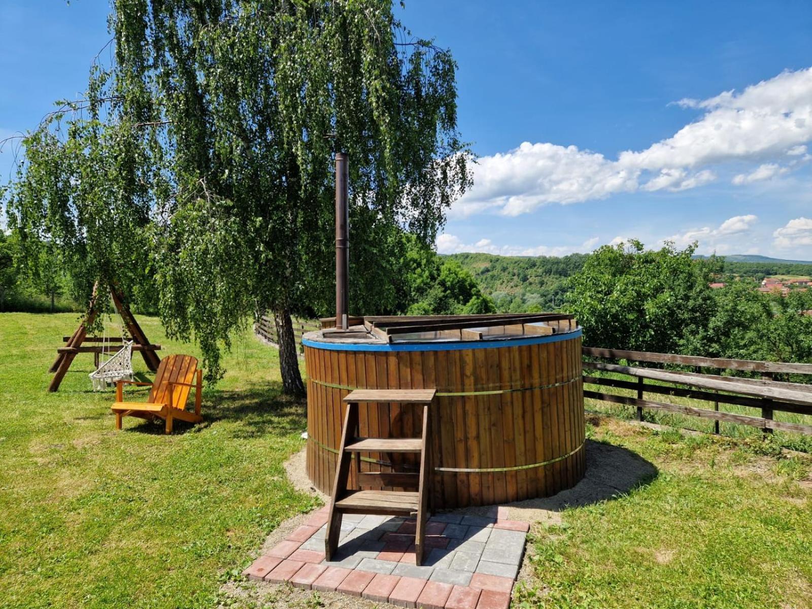 Pensiunea Turistica Retreat Belvedere Vadu Crisului Exteriör bild